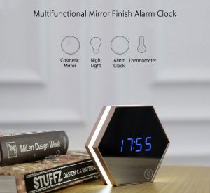 Multifunctionele wekker, spiegel, thermometer en nachtlamp